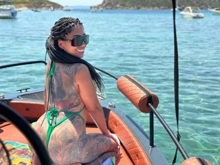 Nataly_QX – webcam model profile photo Image 8