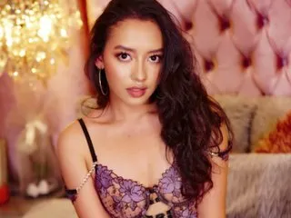 AlexandraWinterr – webcam model profile photo