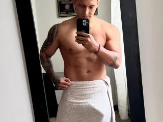 AlexGrey77 – webcam model profile photo