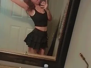 laylafoxxi – webcam model profile photo Image 3