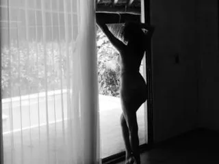 Darkasschocolatexx webcam show Image 2