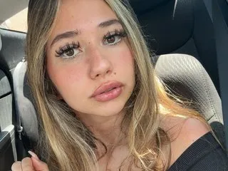 OceanFoxy – webcam model profile photo Image 3