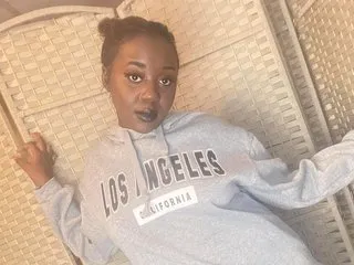 Artamis – webcam model profile photo