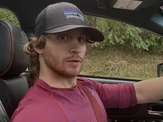 Asics1994 – webcam model profile photo