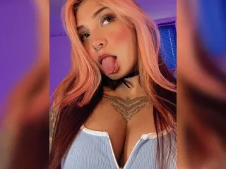 briannasteinn – webcam model profile photo