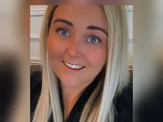 Busty_Lucy_UK – webcam model profile photo