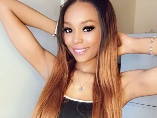 BustyBabeShaniicex – webcam model profile photo