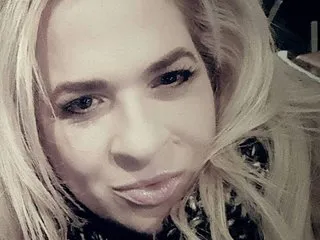 BustyDDBrooke webcam show