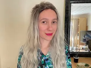 Carrie_Anne – webcam model profile photo