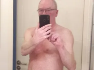 chuppa – webcam model profile photo