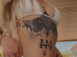 Lunabebe – webcam model profile photo Image 2