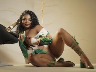 gianasmith – webcam model profile photo