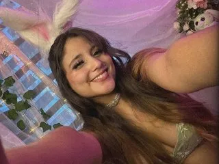 daynaknight702 – webcam model profile photo Image 3