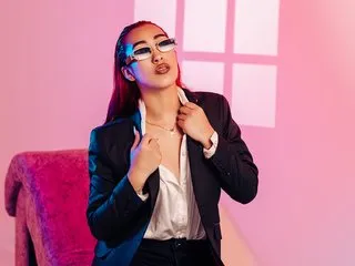 akamilasweetcm101 – webcam model profile photo Image 2