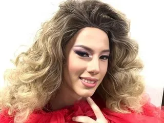 Jazmin18 – webcam model profile photo