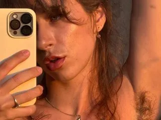 MariaClaraPH – webcam model profile photo Image 3