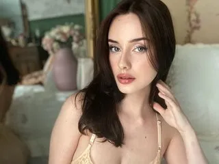 LadyHennieFaye – webcam model profile photo