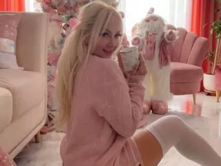 LittlePinkBunnny – webcam model profile photo