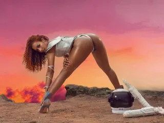 ZoeWam – webcam model profile photo Image 8