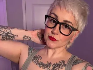 akamilasweetcm101 – webcam model profile photo Image 3