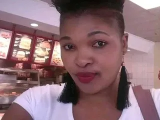 NatlilBooty34 – webcam model profile photo