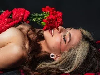 swinginmilf – webcam model profile photo Image 3