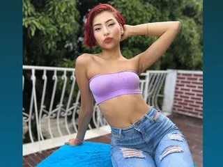 -SweetDi- – webcam model profile photo Image 3