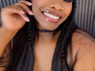 LadyV44 – webcam model profile photo Image 3