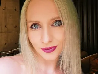 CatiaR – webcam model profile photo Image 3