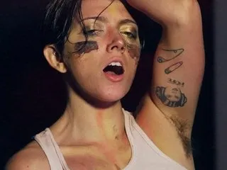 harryramirez – webcam model profile photo Image 2