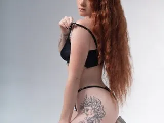 IvySoVine – webcam model profile photo Image 2