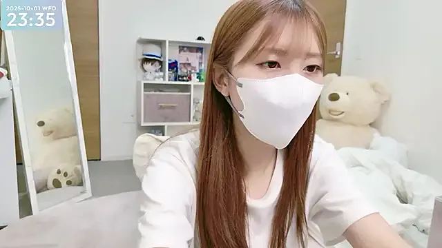 akamilasweetcm101 – webcam model profile photo Image 19