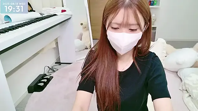 akamilasweetcm101 – webcam model profile photo Image 7