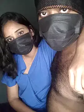 Red_Lola – webcam model profile photo Image 5