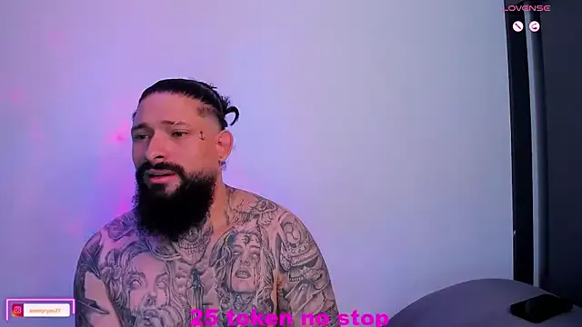 SultryLola – webcam model profile photo Image 17