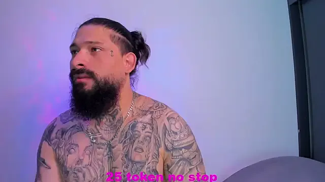 SultryLola – webcam model profile photo Image 5