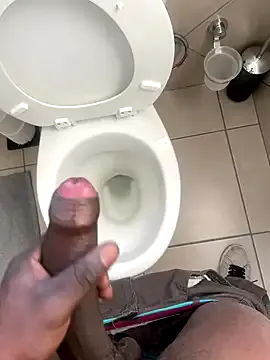 AurenLys – webcam model profile photo Image 16