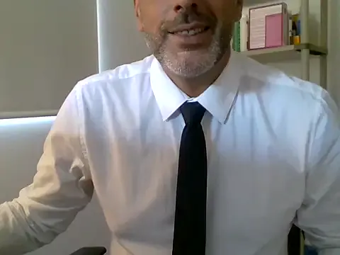 NinaMuller – webcam model profile photo Image 4