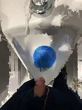 NinnaCurly – webcam model profile photo Image 11