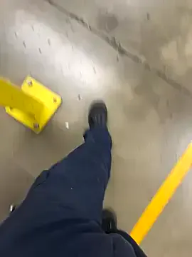 NinnaCurly – webcam model profile photo Image 8