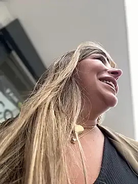 Spunstud webcam show Image 19