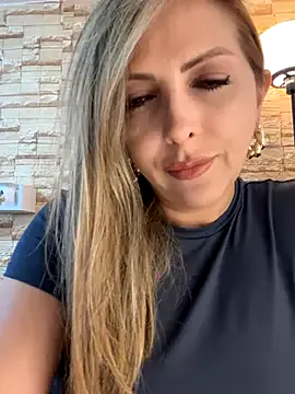 Spunstud webcam show Image 5