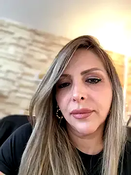 Spunstud webcam show Image 7