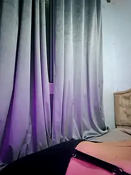 Badgirltorii – webcam model profile photo Image 4