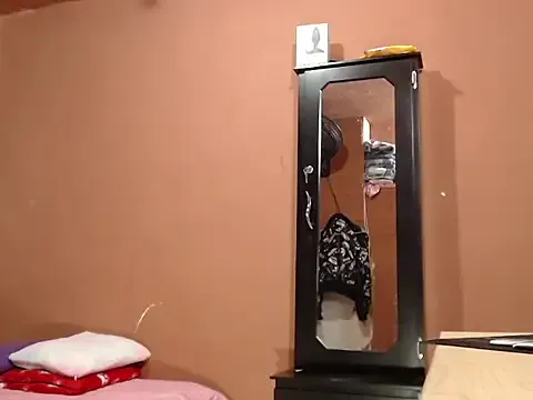 violetsinful webcam show Image 4