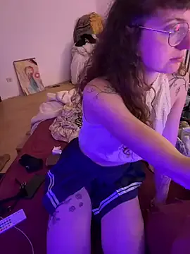 CarleeVelvet – webcam model profile photo Image 5