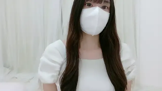 akamilasweetcm101 – webcam model profile photo Image 3