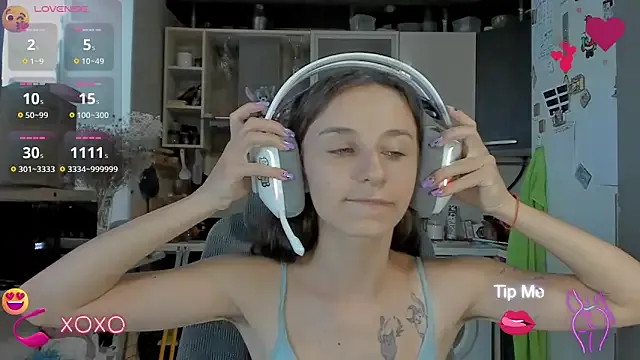 AmiiraSkky – webcam model profile photo Image 12