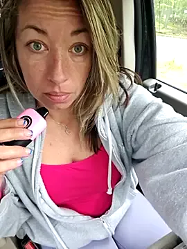 akamilasweetcm101 – webcam model profile photo Image 15