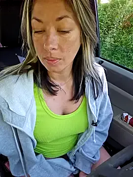 akamilasweetcm101 – webcam model profile photo Image 8